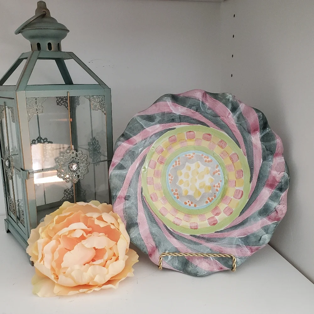 Mackenzie Childs Ruffled Edge Plate - Picture 1 of 6